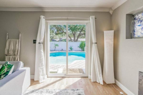 Tropical Retreat - Luxury Pool and Life Size Games